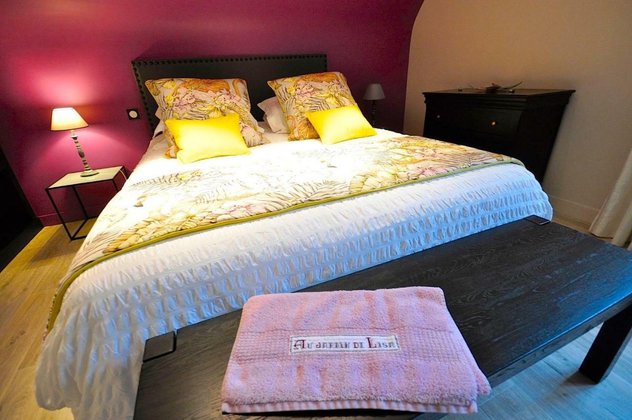 Bed and Breakfast Au Jardin de Lisa Cherreau Exterior foto